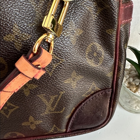 Louis Vuitton Monogram Trocadero Crossbody Bag- customized 11” x 8” x 2” - Picture 8 of 16